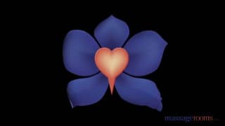 An oily massage between lesbians