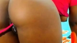 gourgeous black girl fists herself ass