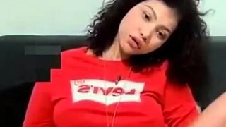 Hot amateur webcam teen masturbates for their fans